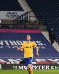  切尔西锋线集体迷失，水晶宫铁桶阵逼平豪门  