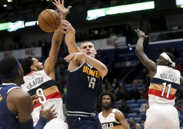  莫兰特禁赛归来率队击败开拓者  