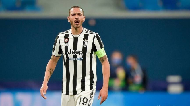  门兴格拉德巴赫锋线复苏，主场大胜重燃欧战希望